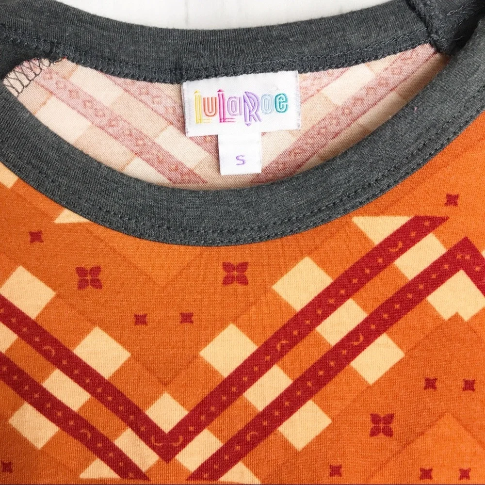 LuLaRoe | Adorable Randy Raglan Tee - Picture 3 of 4